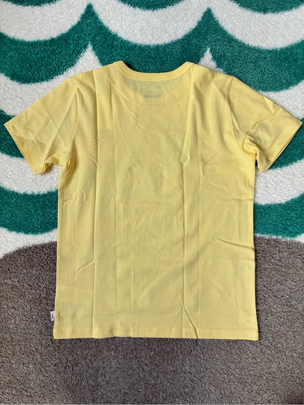 NWT J.Crew Factory Crewcuts Glow in the Sun Chameleon Tee (Yellow) Size M (8-9)